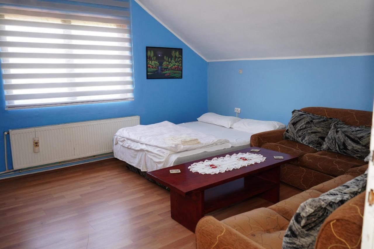 Etnobubi Apartment Novi Sip ภายนอก รูปภาพ