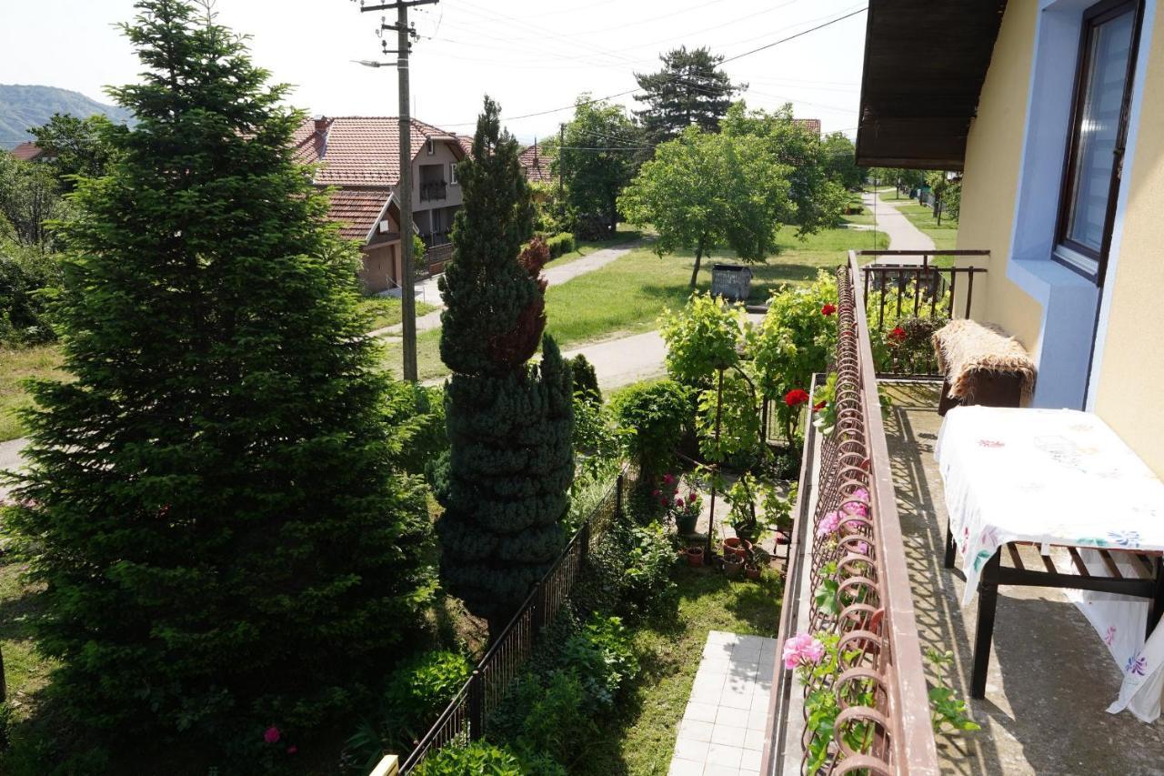 Etnobubi Apartment Novi Sip ภายนอก รูปภาพ